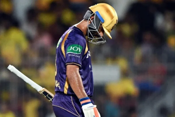 Fans angry at Ajinkya Rahane