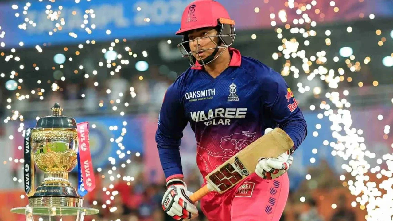 Sarfaraz Khan supported Vaibhav So