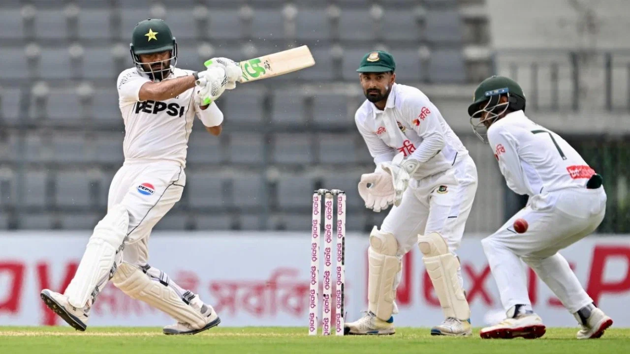Faisal Iqbal took a dig at Pakistan