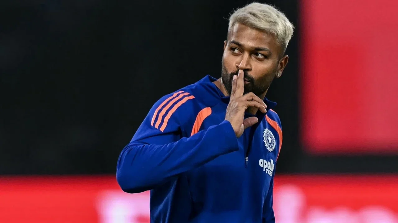 Hardik Pandya delays India's return
