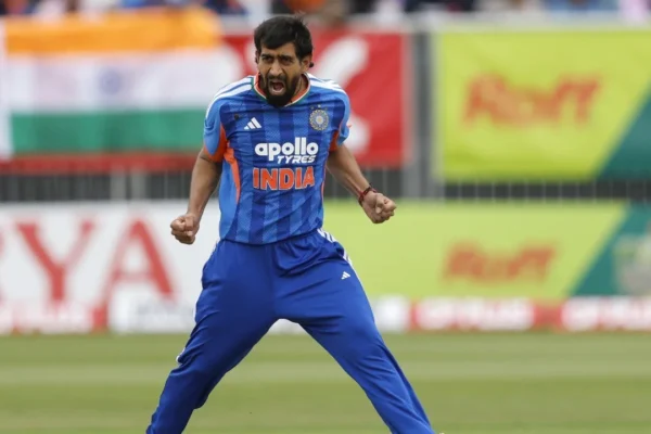 Prince Yadav provides furious SE