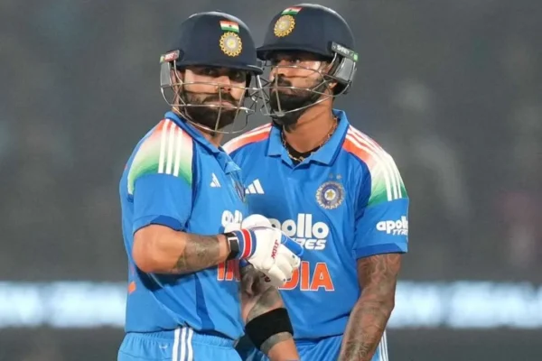 Shreyas Iyer associated with Virat Kohli
